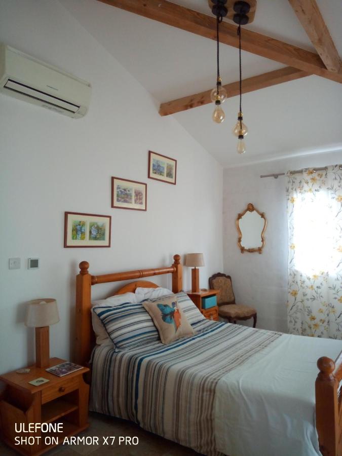 Olive View Villa Puissalicon ภายนอก รูปภาพ